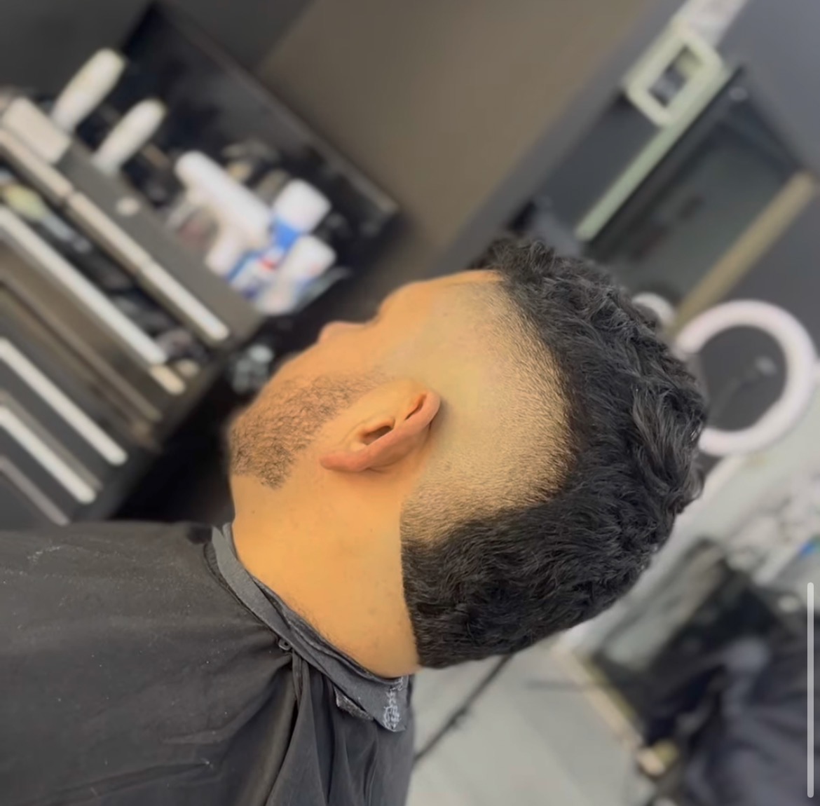 Corte con barba perfilada